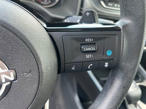 Used 2022 Nissan Rogue SV image 20