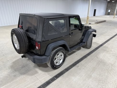Used 2018 Jeep Wrangler Sport image 33