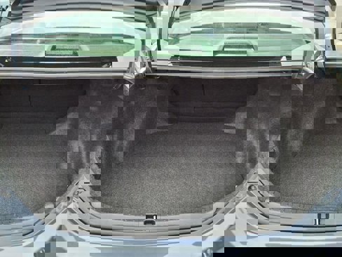 Used 2016 Toyota Corolla L image 5