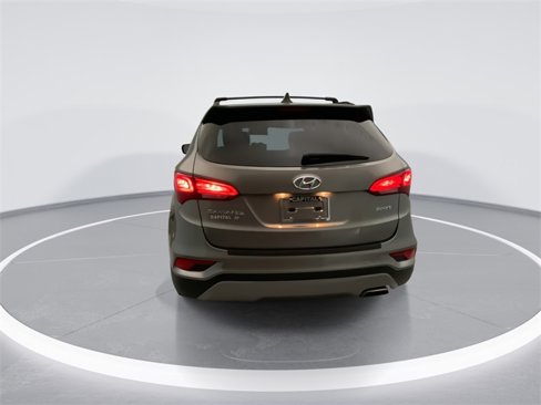 Used 2017 Hyundai Santa Fe Sport image 7