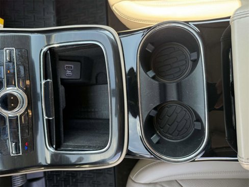 Used 2022 Lincoln Nautilus Reserve image 24