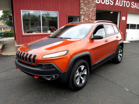 Used 2016 Jeep Cherokee Trailhawk w/ Comfort/Convenience Group image 2