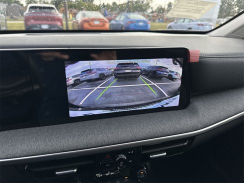 New 2026 Nissan Kicks SV image 17