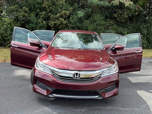Used 2017 Honda Accord Sport image 15