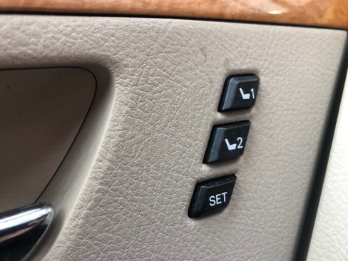 Used 2006 Toyota Avalon Limited image 22