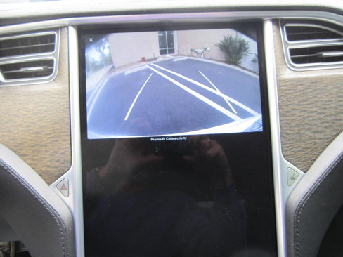 Used 2013 Tesla Model S Long Range image 24