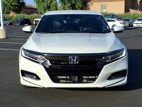 Used 2018 Honda Accord Sport image 6