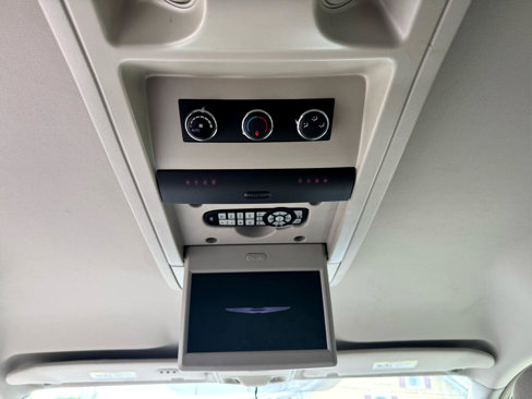 Used 2011 Chrysler Town & Country Touring w/ Entertainment Group #1 image 23