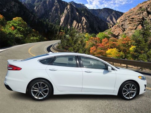 Used 2020 Ford Fusion Titanium image 2