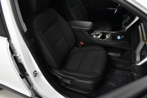 Used 2022 GMC Acadia SLE w/ Driver Convenience Package image 15
