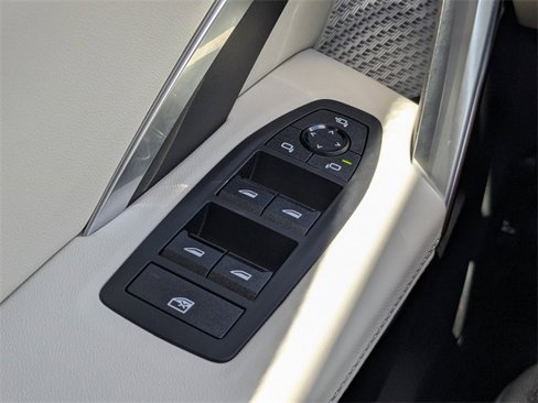 New 2026 BMW X1 xDrive28i w/ Technology Package image 27