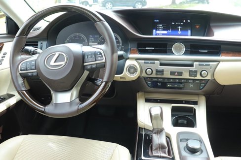 Used 2016 Lexus ES 350 image 26