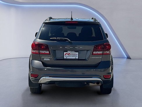 Used 2017 Dodge Journey Crossroad image 3