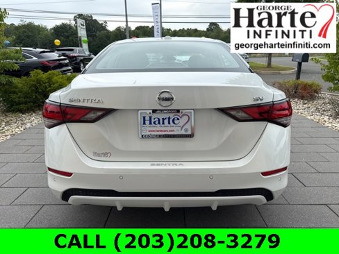 Used 2022 Nissan Sentra SV image 6