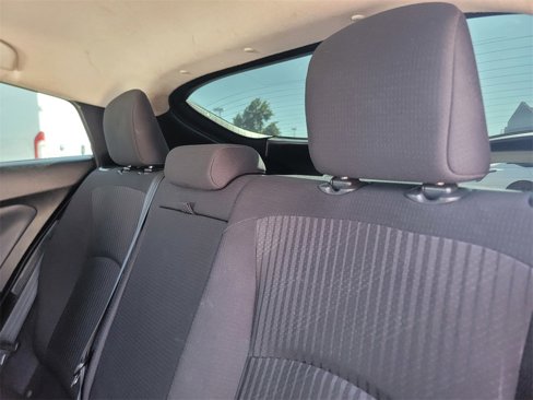 Used 2020 Toyota Prius Prime LE image 15
