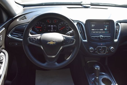 Used 2017 Chevrolet Malibu LT image 30