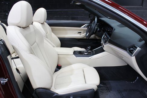 Used 2023 BMW 430i Convertible image 25