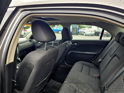 Used 2010 Ford Fusion SE image 20