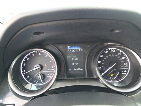 Used 2022 Toyota Camry SE image 17