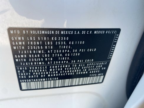 Certified 2022 Volkswagen Tiguan SE image 34
