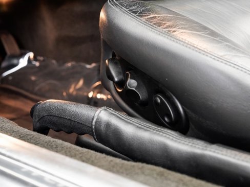 Used 2003 Jaguar XK8 Convertible image 11