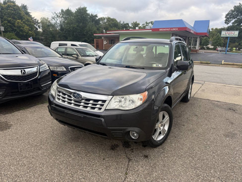Used 2011 Subaru Forester 2.5X w/ Alloy Wheel Value Pkg image 3