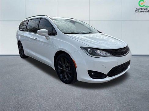 Certified 2019 Chrysler Pacifica Touring-L Plus w/ Advanced Safetytec Group image 9