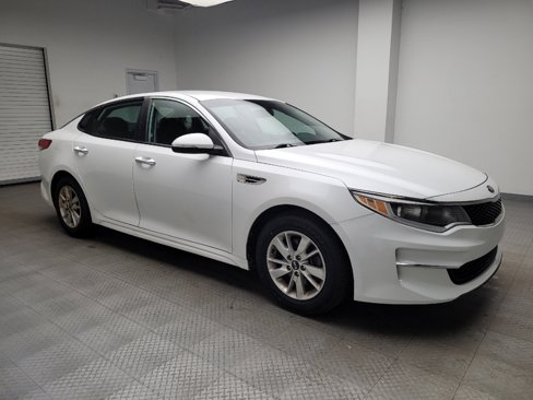 Used 2018 Kia Optima LX image 11