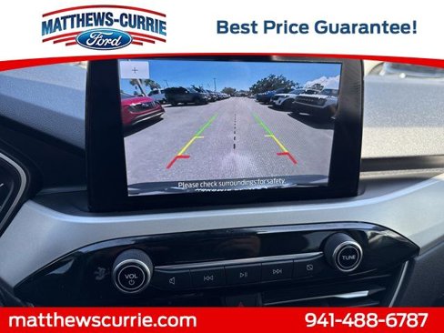 Certified 2020 Ford Escape SE image 17