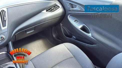 Used 2023 Chevrolet Malibu LT image 29