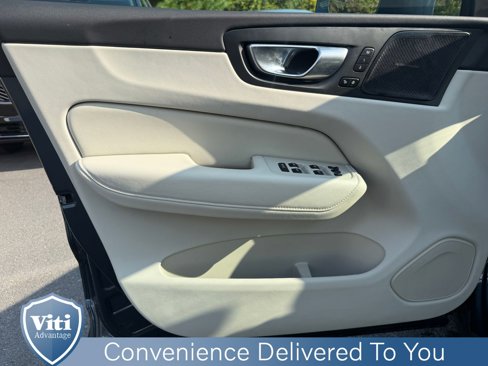 Certified 2023 Volvo XC60 B5 Plus image 16