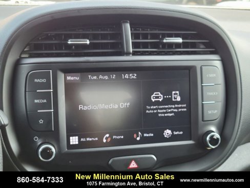Used 2023 Kia Soul LX w/ LX Technology Package image 20