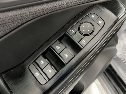 Used 2023 Nissan Rogue SV image 20