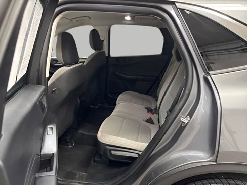 Used 2022 Ford Escape SE w/ Cold Weather Package image 20
