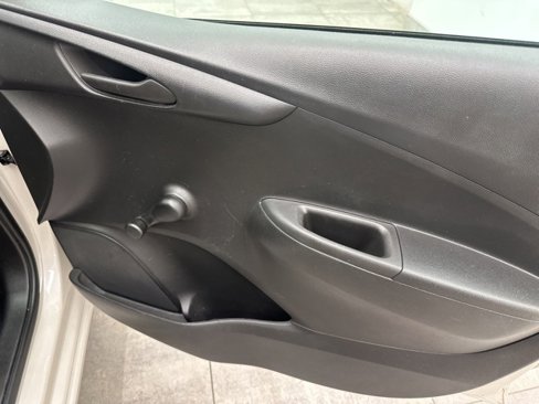 Used 2018 Chevrolet Spark LS image 29