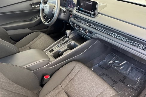 Used 2024 Honda Accord EX image 15