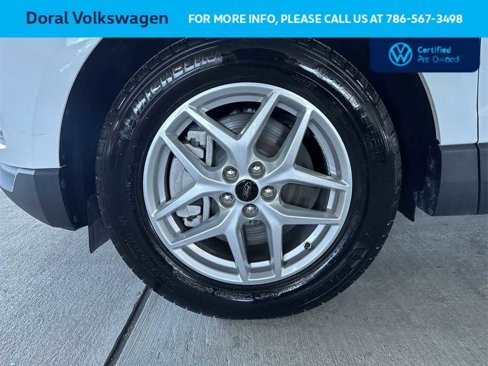 Used 2024 Ford Edge SEL image 10