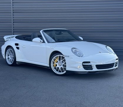 Used 2012 Porsche 911 Turbo S image 9