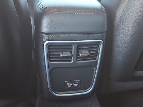 Used 2022 Chrysler 300 Touring L image 18