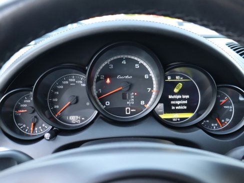 Used 2013 Porsche Cayenne Turbo image 29