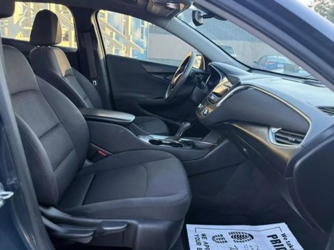Used 2019 Chevrolet Malibu LT image 10