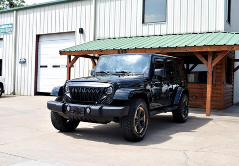Used 2014 Jeep Wrangler Unlimited Sahara image 5