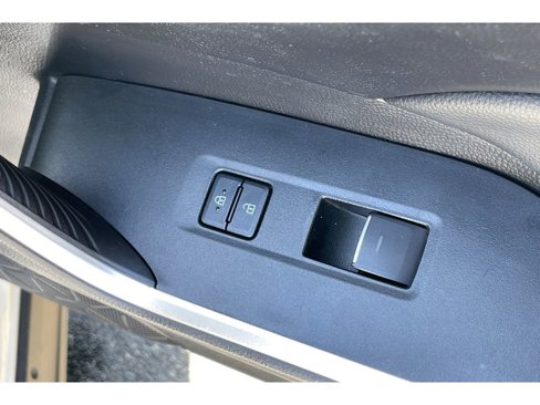 Used 2023 Toyota RAV4 XLE image 20