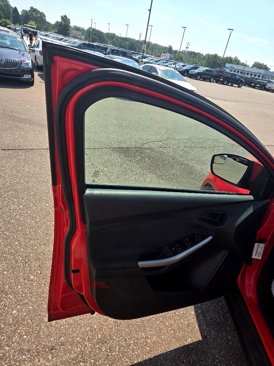 Used 2012 Ford Focus SE w/ SE Sport Pkg image 10