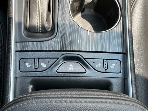 Used 2020 Chevrolet Impala LT w/ LT Convenience Package image 15