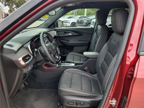 Used 2022 Chevrolet TrailBlazer RS w/ Convenience Package image 16