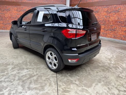 Certified 2021 Ford EcoSport SE w/ SE Appearance Package image 3