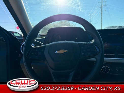 Used 2024 Chevrolet Trax LT image 9