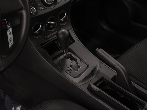 Used 2012 MAZDA MAZDA3 i Sport image 17