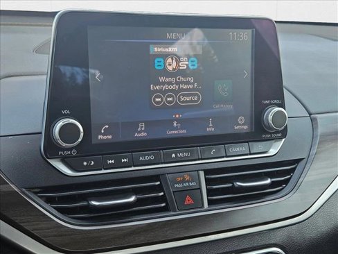 Used 2023 Nissan Altima 2.5 SV image 13